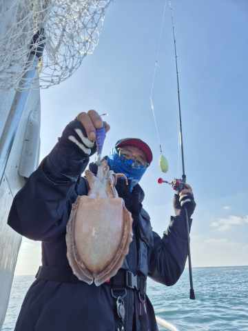 8a04af9542fdd826a282414bd905c883_1763006