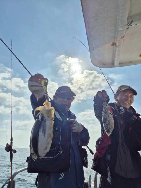 8a04af9542fdd826a282414bd905c883_1763006