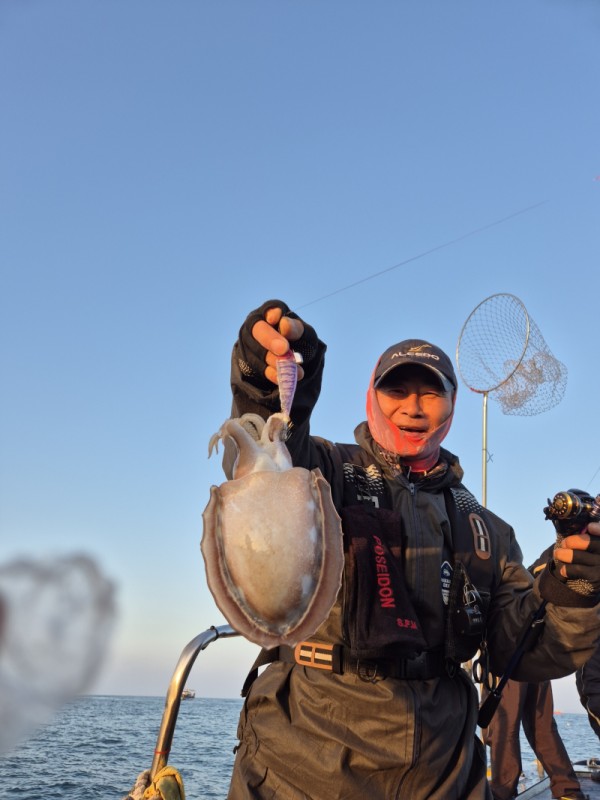 8a04af9542fdd826a282414bd905c883_1763006